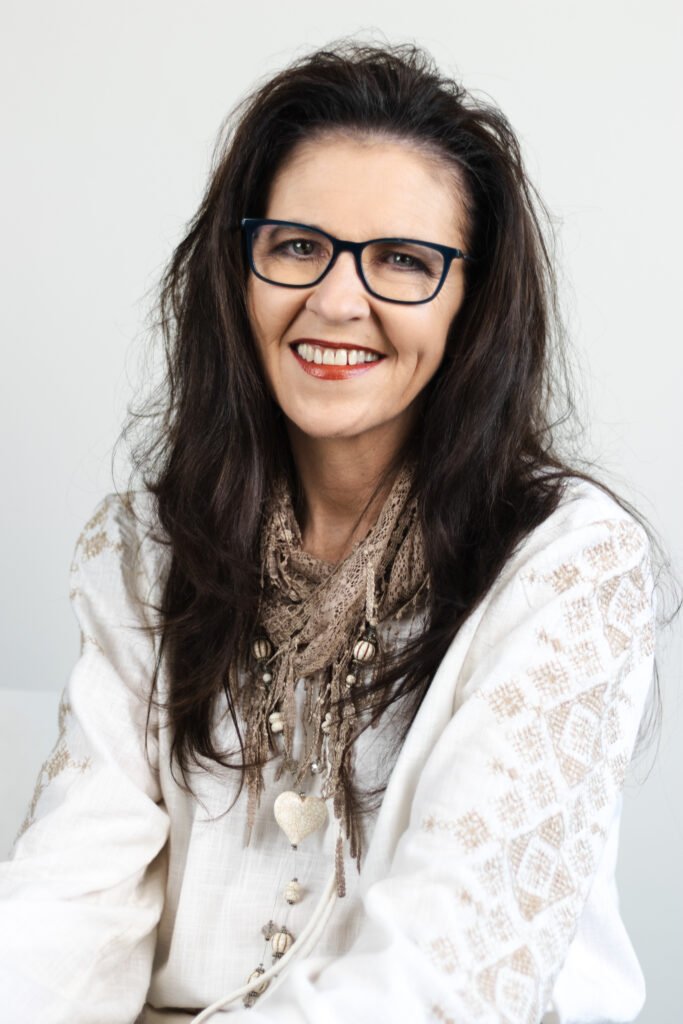 Juanitte - psychotherapist / Counselling psychologist